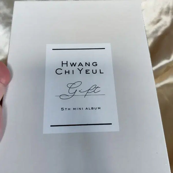 [BUNJANG] Hwang Chi Yeul Mini Album Vol. 5 (Sealed) / 미개봉 황치열 미니앨범 5집