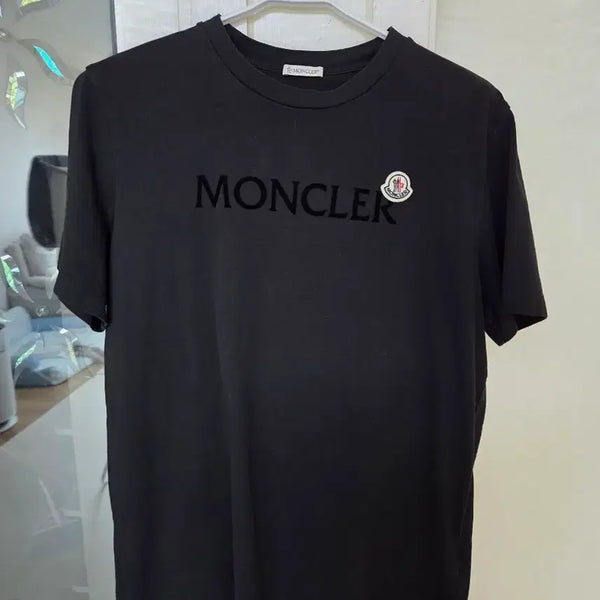 [BUNJANG] Moncler Flok Logo Short Sleeve T-Shirt XL / (새상품/백화점) 몽클레어 플록 로고 반팔티 XL