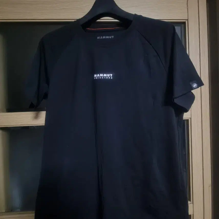 [BUNJANG] Mammut Black Short Sleeve T-Shirt L / 마무트 반팔 티셔츠 블랙 L
