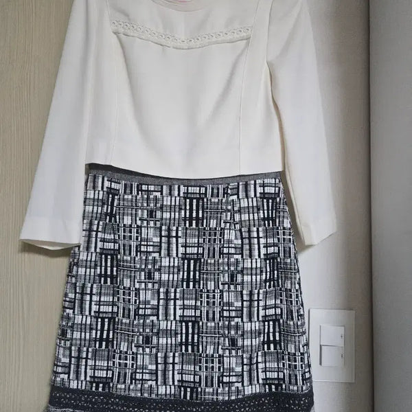 [BUNJANG] Olive des Olive White Check Pattern 7/10 Sleeve Dress / 올리브데올리브 원피스 85사이즈 화이트 배색 체크 패턴 7부 원피스
