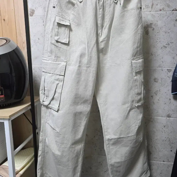 [BUNJANG] Beige Cargo Pants / 카고 바지 베이지색
