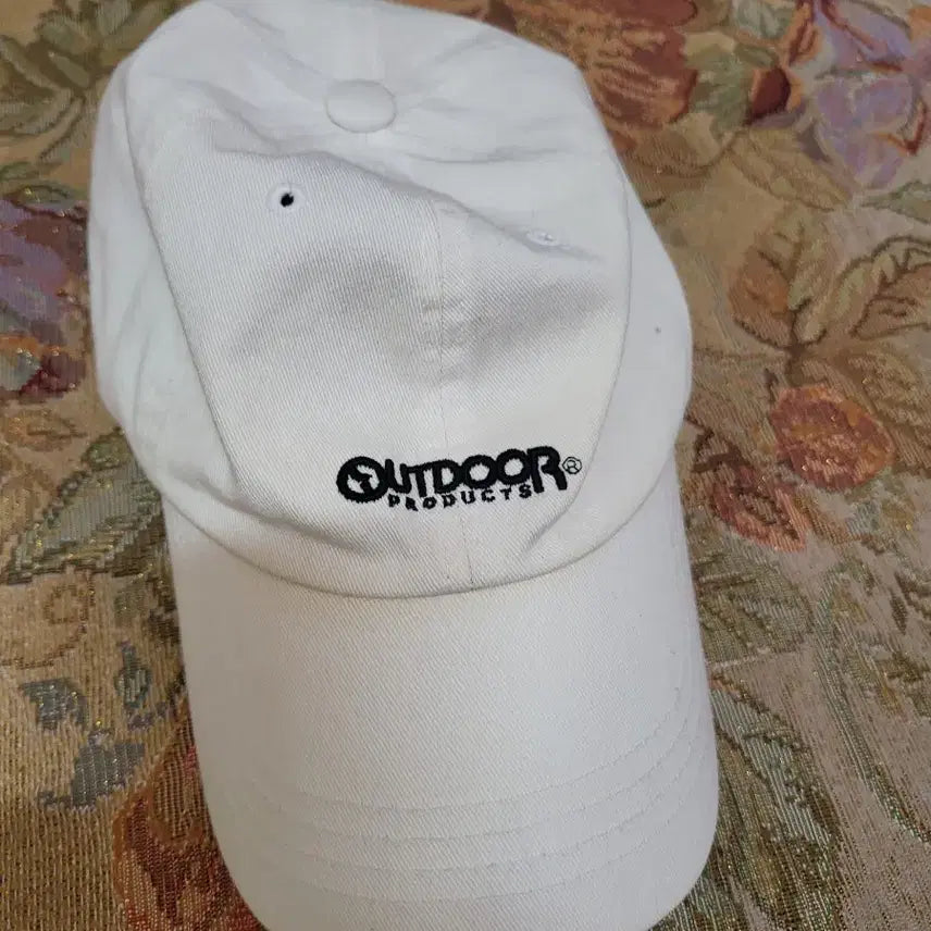 [BUNJANG] Outdoor Products Logo Ball Cap White / 아웃도어 프로덕츠 볼캡 화이트