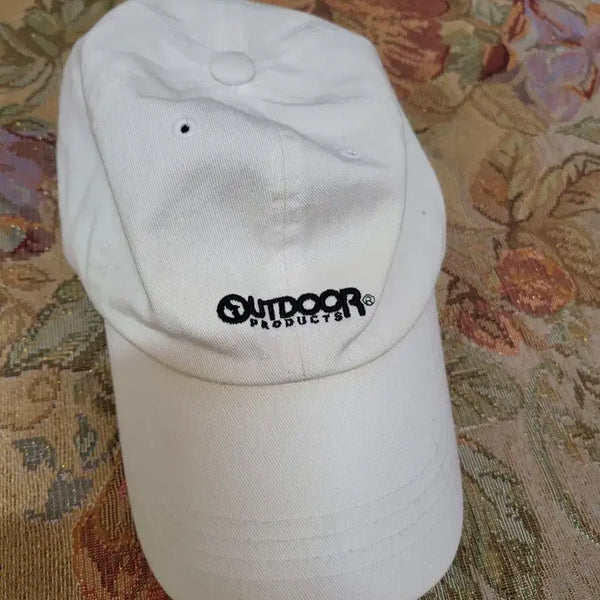 [BUNJANG] Outdoor Products Logo Ball Cap White / 아웃도어 프로덕츠 볼캡 화이트