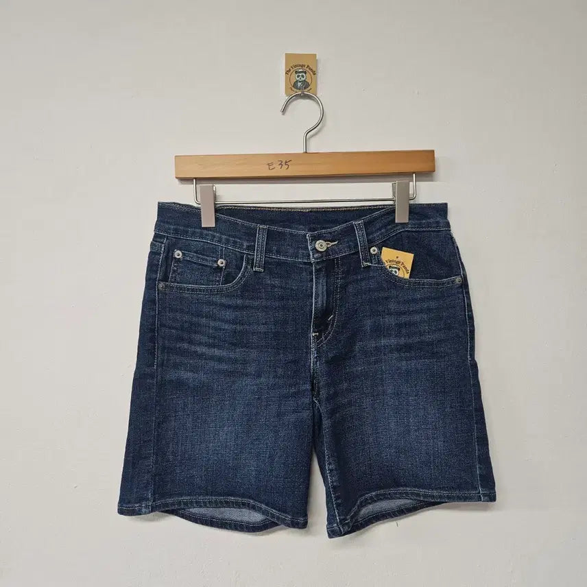 [BUNJANG] Levi's Denim Shorts (E35) / [26] 리바이스 청반바지 (E35)