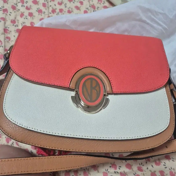 [BUNJANG] Vincis Bench Shoulder Bag / 빈치스벤치가방새상품