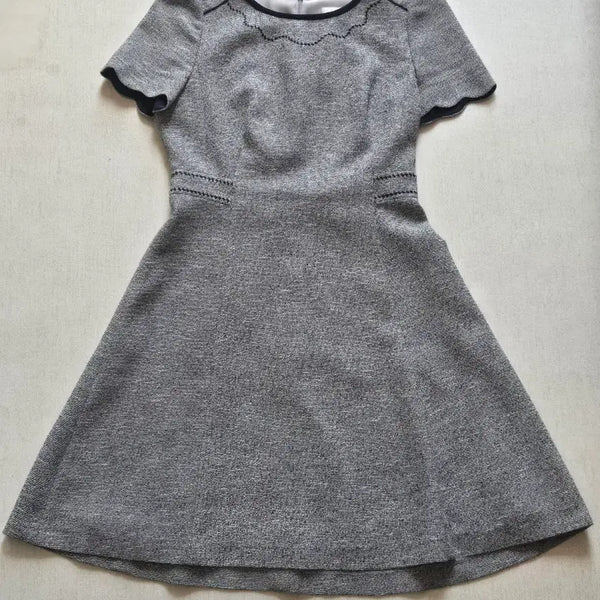 [BUNJANG] LINE Grey Short-Sleeve Midi Dress Size 55 / 라인(LINE) 그레이 반팔 원피스 55