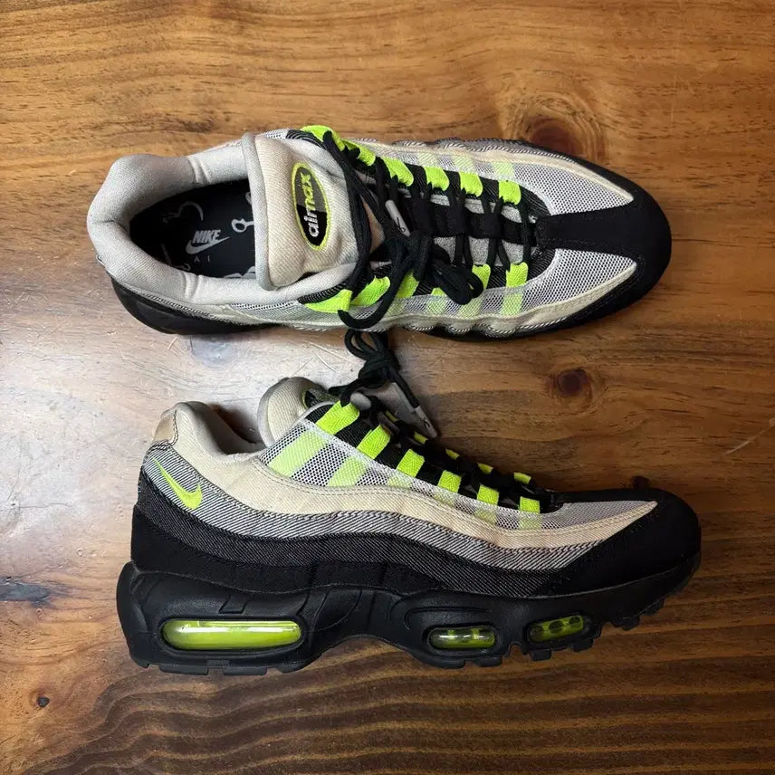 [BUNJANG] Nike Air Max 95 x Denham Volt Sneakers / [280] 나이키 에어맥스 95 x 덴햄 데함