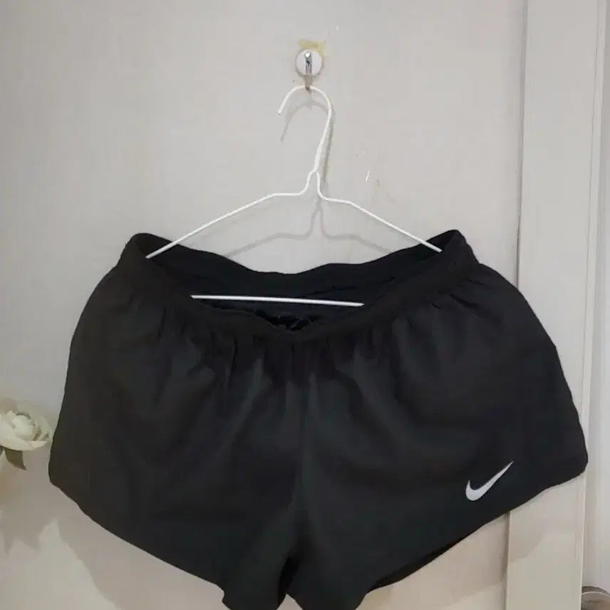 [BUNJANG] Nike Women's Running Shorts M Black / 나이키 여성 러닝 반바지 M 블랙