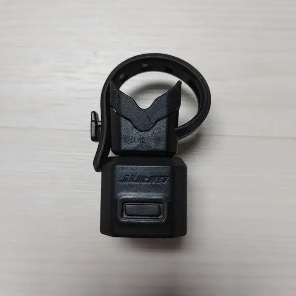[BUNJANG] Giant Recon 100 Rechargeable Bicycle Tail Light / 자이언트 리콘 100 자전거 충전식 후미등 단품 팝니다. 택포(2만)