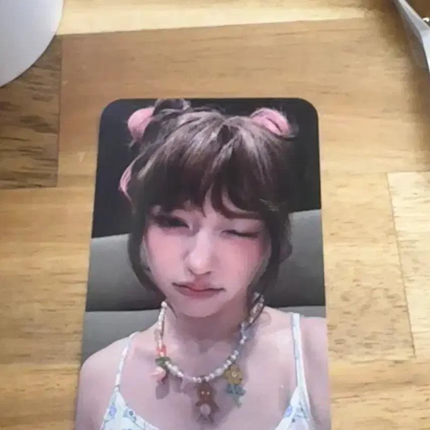 [BUNJANG] FIFTY FIFTY Keena Official Birthday Cafe Photocard / 피프티피프티 공식 문샤넬 생일카페 생카 포카