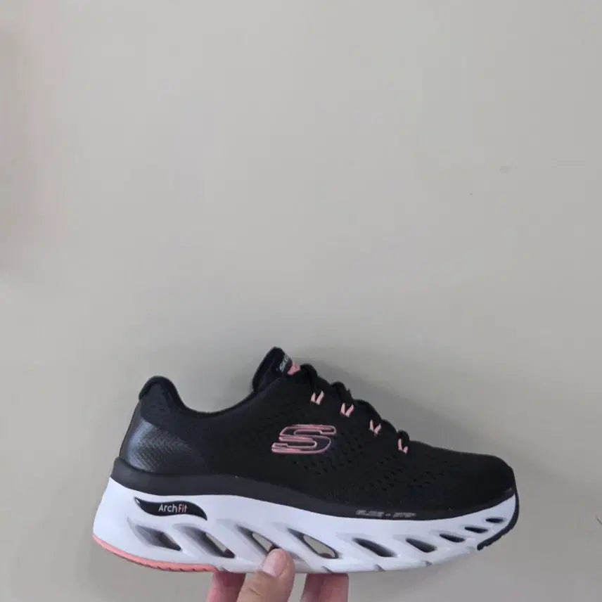 [BUNJANG] Skechers Arch Fit GlideStep Glory Blackpink Sneakers / [230] 스케쳐스 아치핏 글라이드스텝 글로리 블랙핑크