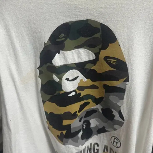 [BUNJANG] BAPE Camo Half-Sleeve T-Shirt (L) / 베이프 카모 반팔 L