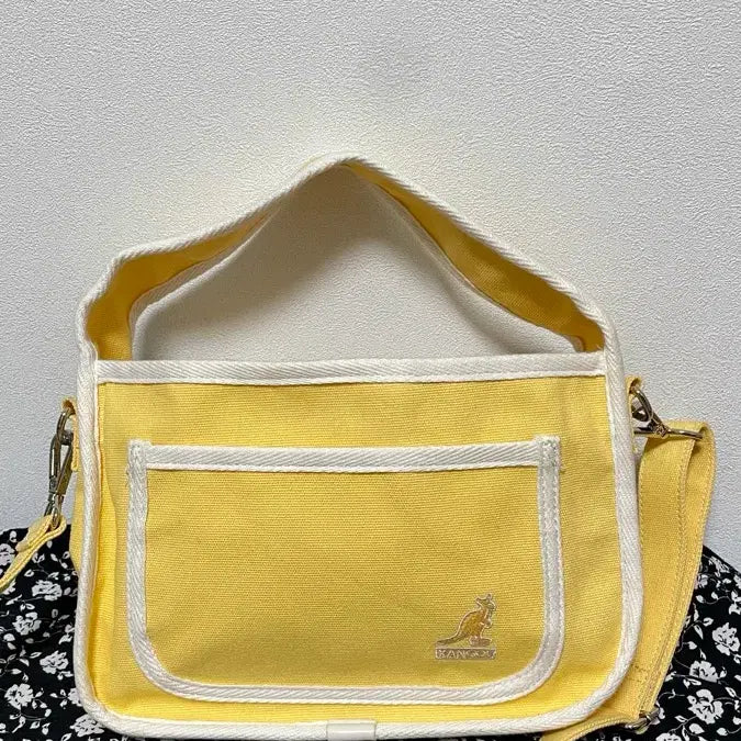 [BUNJANG] Kangol Dot Canvas Crossbody Bag / 캉골 도트백 캔버스 크로스백
