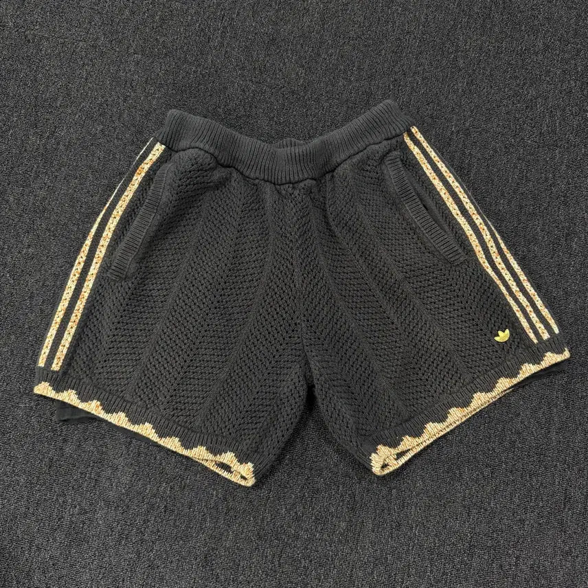 [BUNJANG] Adidas x Clot Crochet Knit Carbon Shorts / 아디다스 x 클랏 크로셰 니트 카본 쇼츠