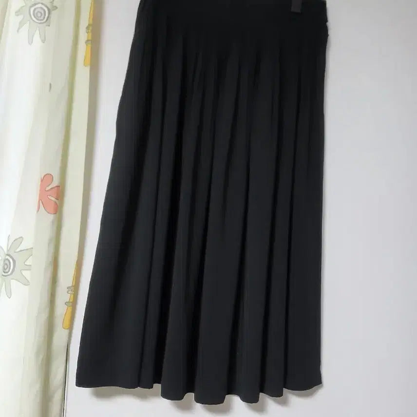 [BUNJANG] Black Pleated Long Skirt / 블랙 플리츠 롱 스커트 29