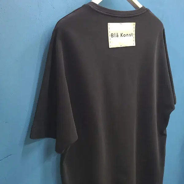 [BUNJANG] COS Customized Acne Studios Blå Konst Lettering Patch Cotton T-Shirt / 커스터마이징 코스 베이직 반팔티
