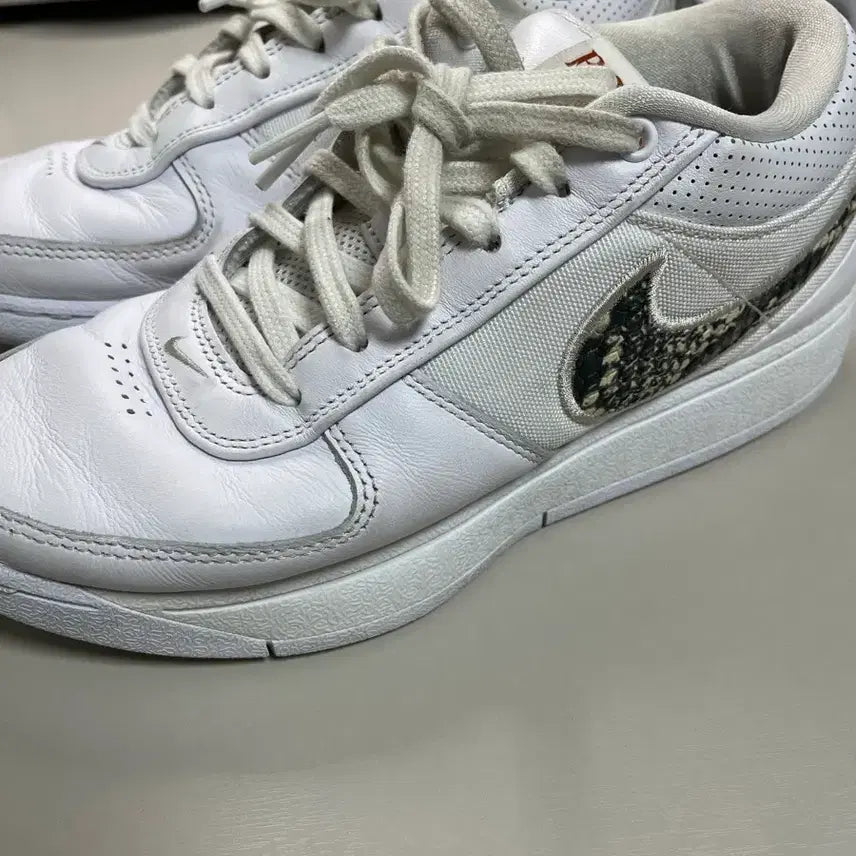 [BUNJANG] Indoor Soccer Shoes / [최종가격]북1 255