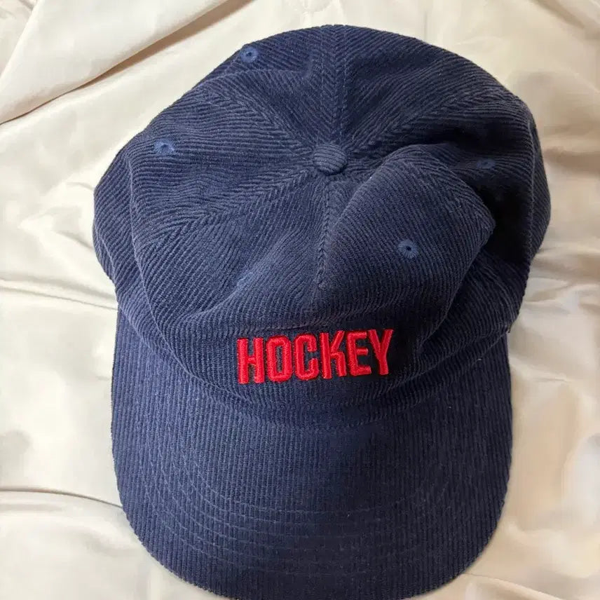 [BUNJANG] HOCKEY SKATEBOARDS Corduroy Cap / HOCKEY SKATEBOARDS 코듀로이  캡