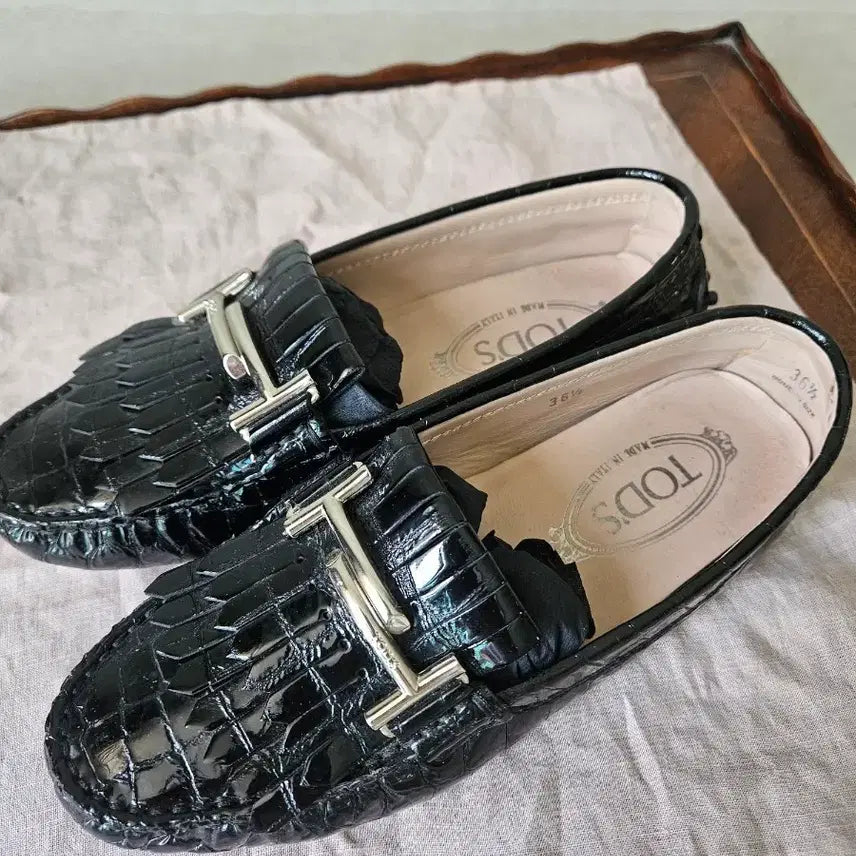 [BUNJANG] Tod's Patent Leather Driving Shoes / (정품) 토즈 페이던트 드라이빙슈즈