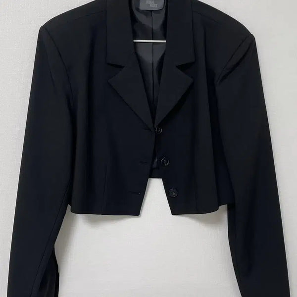 [BUNJANG] Khaki Point Crop Jacket Black / 카키포인트 크롭 자켓 블랙