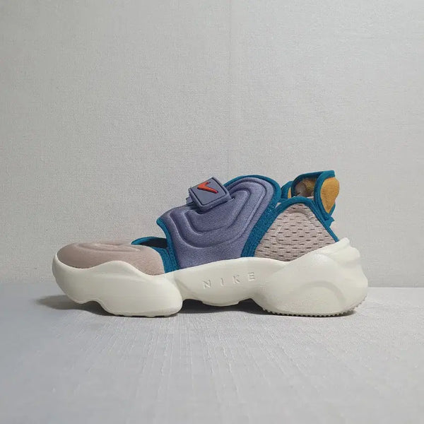 [BUNJANG] Nike Aqua Rift "Fossil Stone" Aqua Shoes Sandals / 나이키 아쿠아 리프트 파슬 스톤 아쿠아슈즈 샌들 230mm