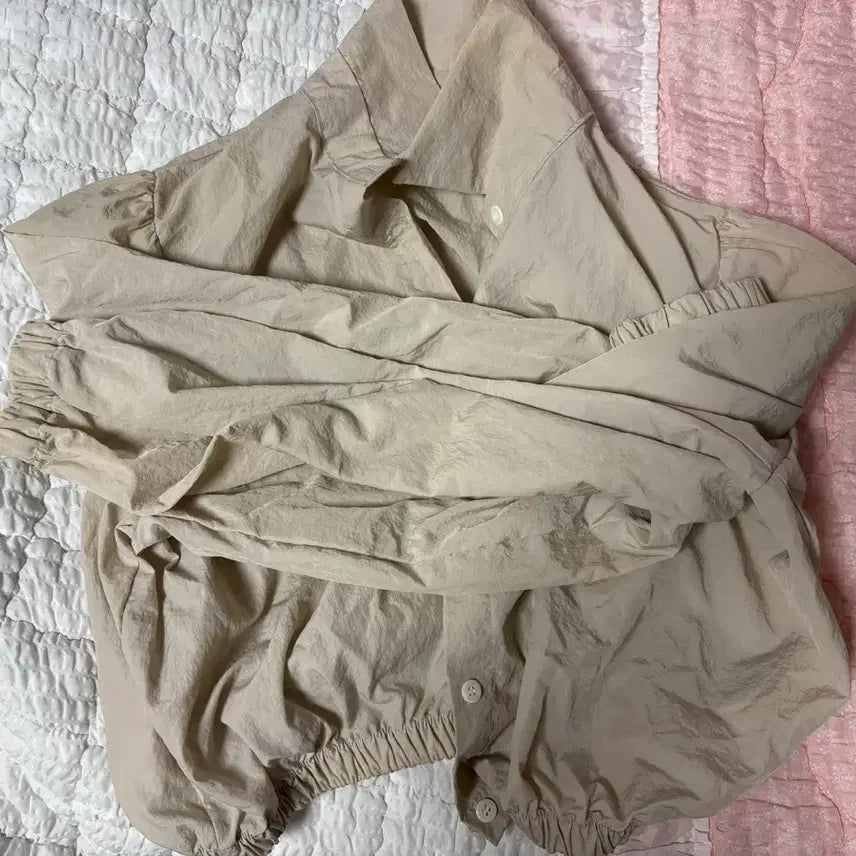 [BUNJANG] Beige Shirt / 베이지색 셔츠