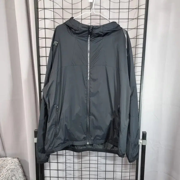 [BUNJANG] Descente Lightweight Hooded Zip-Up Woven Running Jacket / 데상트 경량 바람막이 남성 듀얼리스 후드 집업 우븐 러닝 자켓 110