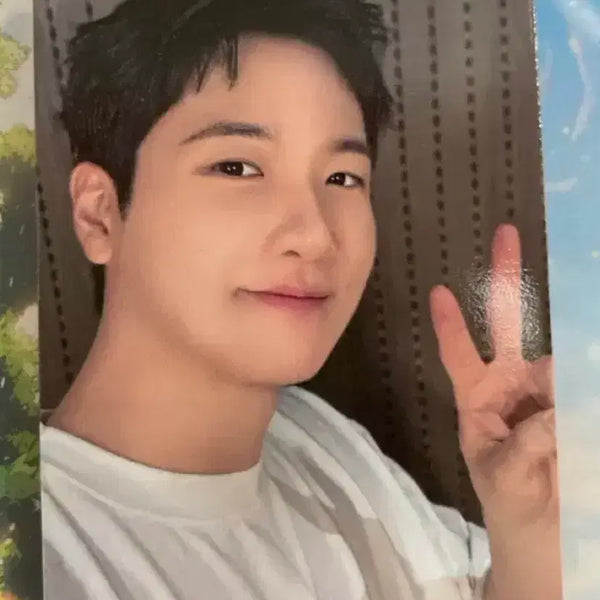 [BUNJANG] LUCY Childish Who'sfan Yeongtong Ver. Gwangil Photocard / 루시 Childish 후즈팬 영통ver 광일 포카