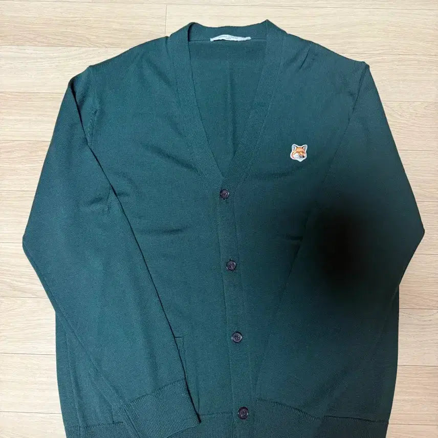 [BUNJANG] Maison Kitsuné Fox Head Cardigan Green / 메종키츠네 폭스헤드가디건 그린