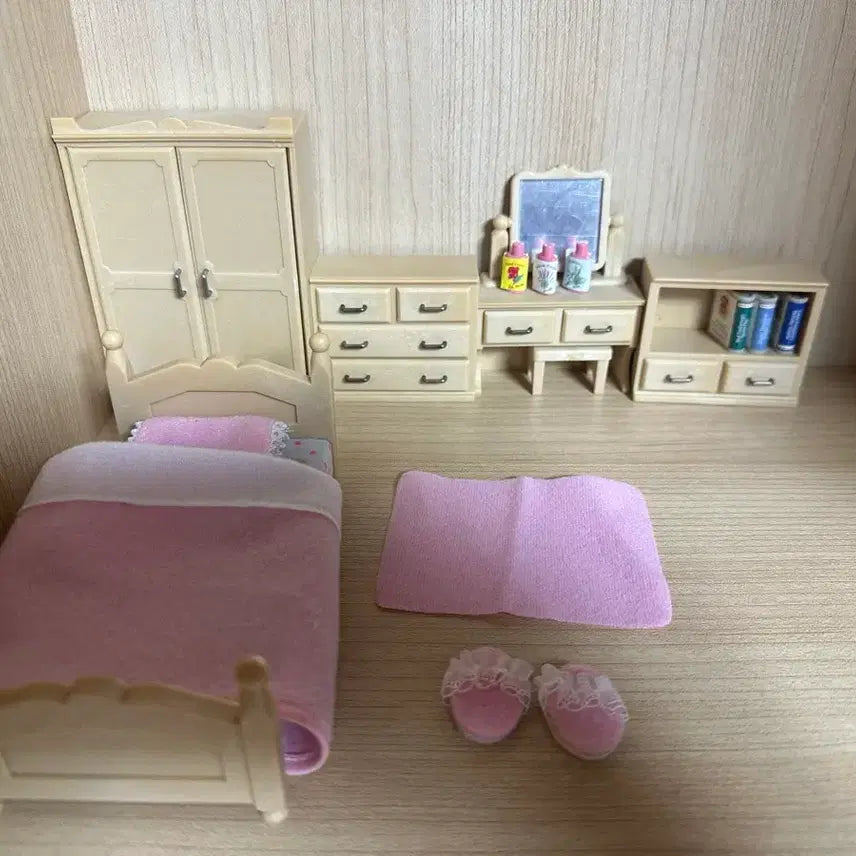 [BUNJANG] Sylvanian Families Rare Room Furniture Set / 실바니안 레어 가구세트