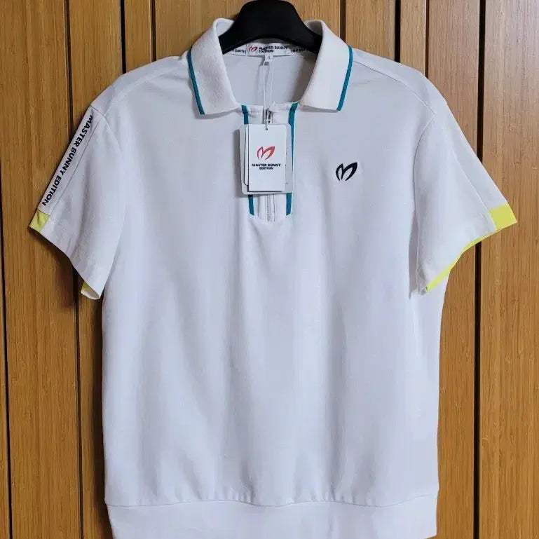 [BUNJANG] Master Bunny Edition Women's Half Zip Polo Short Sleeve T-Shirt Size 1 (New) / 마스터바니 여성 하프 집업 폴로 반팔티셔츠 1(새상품)
