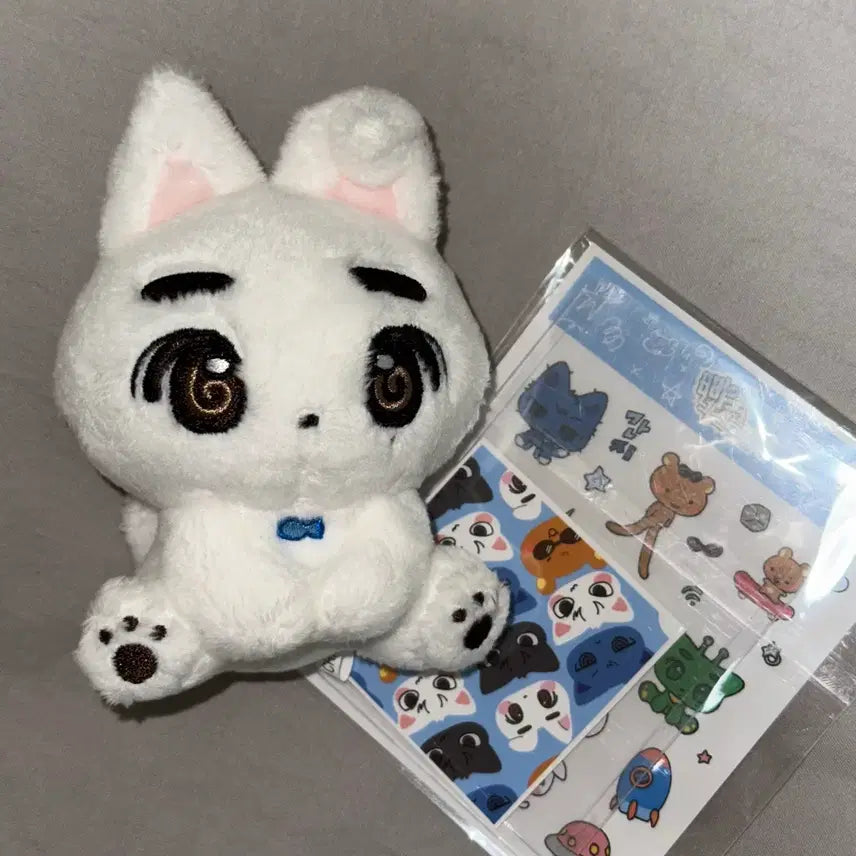 [BUNJANG] BOYNEXTDOOR Leehan 10cm Plush Doll / 보이넥스트도어 이한 인형 삐넥도 보넥도 뭉한이 10cm 솜인형