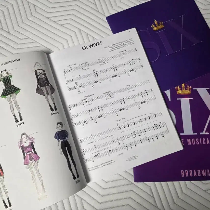 [BUNJANG] Six The Musical Sheet Music Book & Program Book / 뮤지컬 식스 악보집, 프로그램북 브웨 내한 six the musical