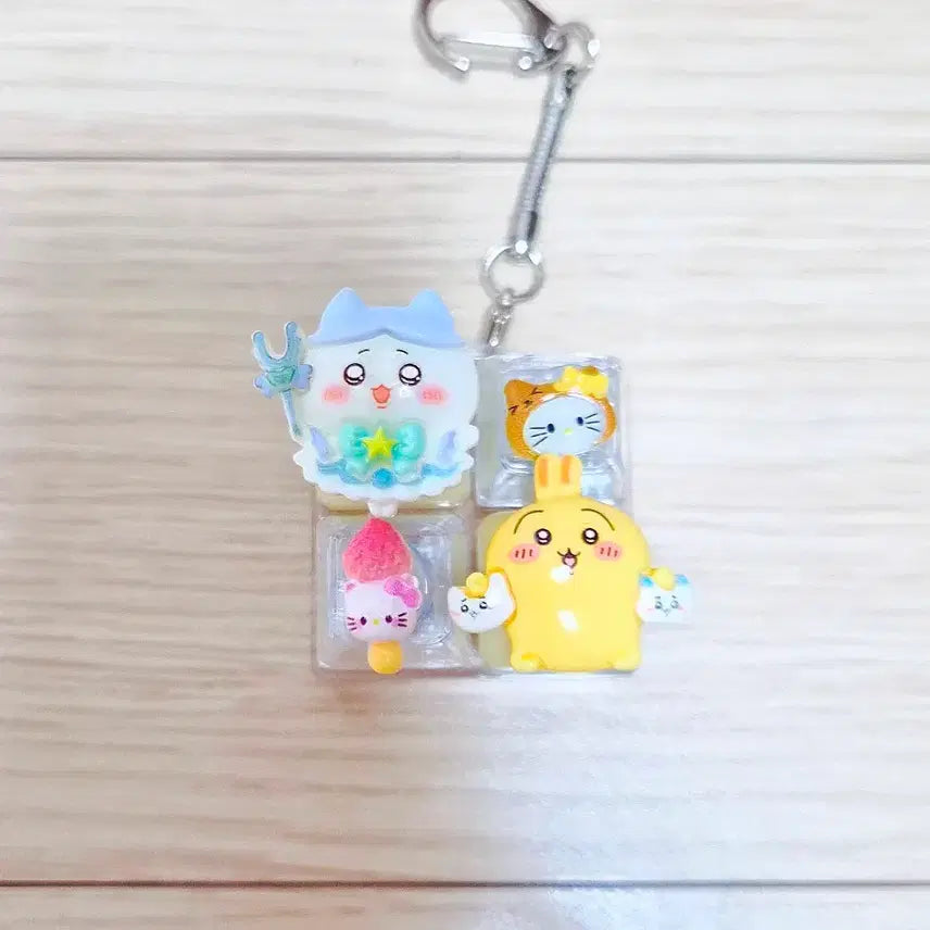 [BUNJANG] Nokzuk Hachiware Usagi x Hello Kitty LED 4-Keycap Set / 먼작귀 하치와레 우사기,키티 led 4구 키캡 팝니다~