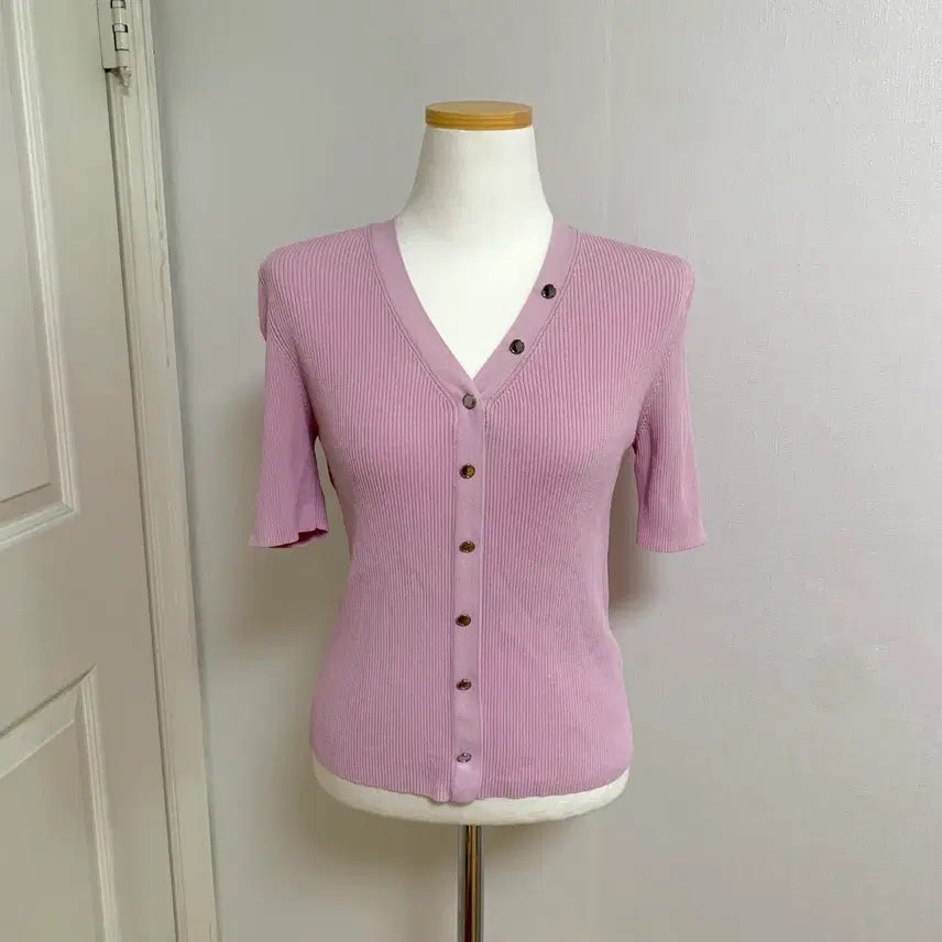 [BUNJANG] List V-Neck Summer Short-Sleeve Knit / 리스트(LIST) 브이넥 여름 반팔니트