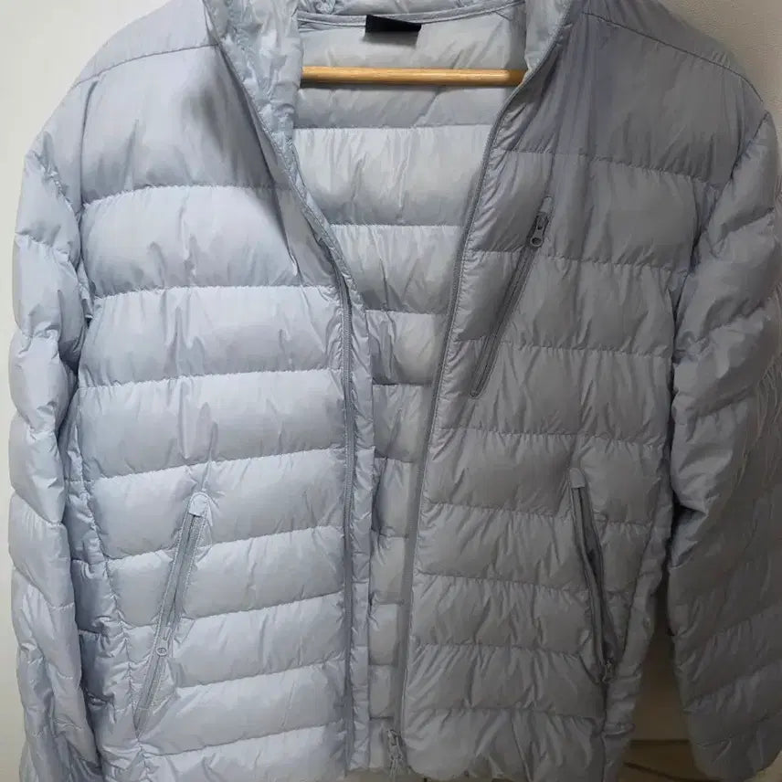 [BUNJANG] Musinsa Standard City Leisure Hooded Light Down Jacket Cloudy Blue / [L] 무탠다드 시티 레저 후디드 라이트 다운 재킷 [클라우디 블루]