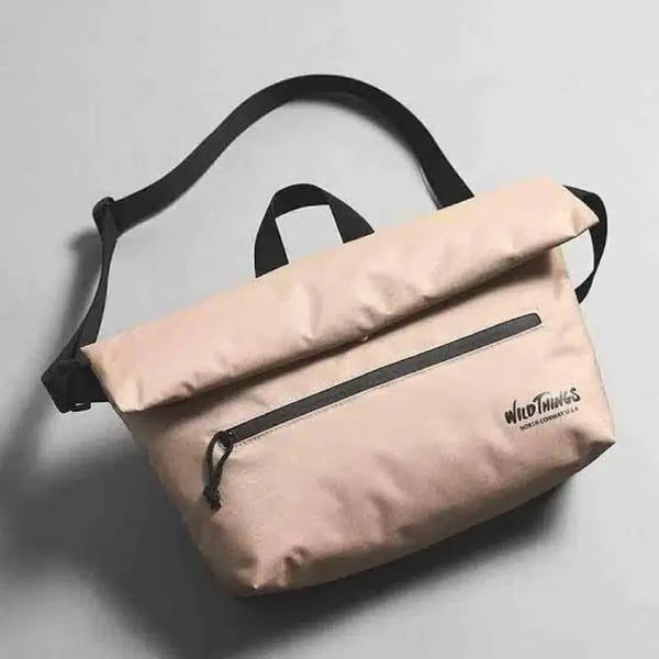 [BUNJANG] WILD THINGS Messenger Bag / WILD THINGS 메신저백