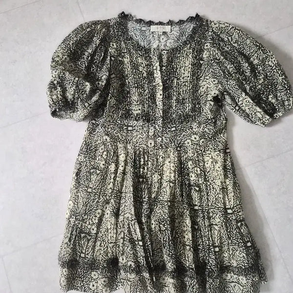 [BUNJANG] C New York Puff Sleeve Dress / 씨뉴욕 원피스 S
