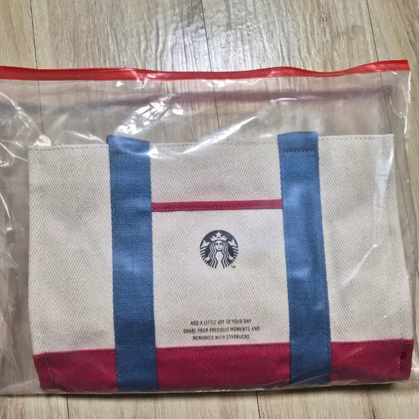 [BUNJANG] Starbucks Joyful Bag + Wally Keyring + Cheddar Cheese Crisps Bundle / 스타벅스 조이풀백+월리키링+황치즈칩3