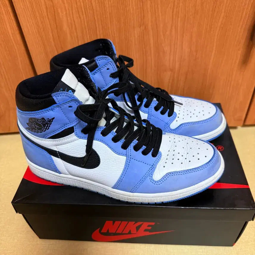 [BUNJANG] Air Jordan 1 University Blue Sneakers (Size 270) / 조던1 유니버시티블루 270사이즈