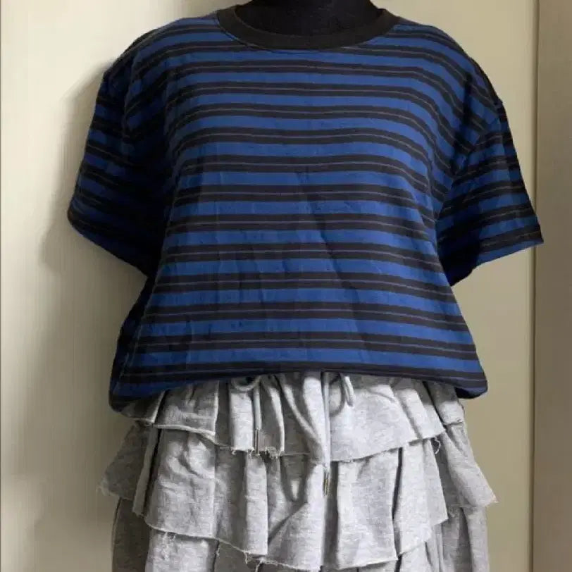 [BUNJANG] Stripe Short Sleeve T-Shirt + Tiered Skirt Set / [ 새상품 ] 단가라 반팔 티셔츠 + 캉캉스커트 SET