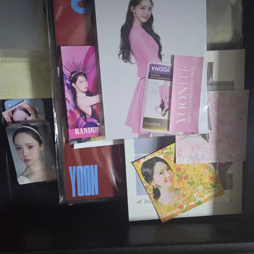 [BUNJANG] Yoona Goods Set Photocard Set, Album, Autograph / 급처)윤아 굿즈 세트 팝니다(포카세트,앨범,친필사인 등등)