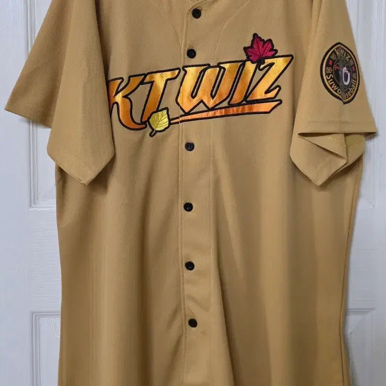 [BUNJANG] KT Wiz Victori Fall Baseball Uniform Jersey Size 120 / [120] KT위즈 빅또리 가을 유니폼