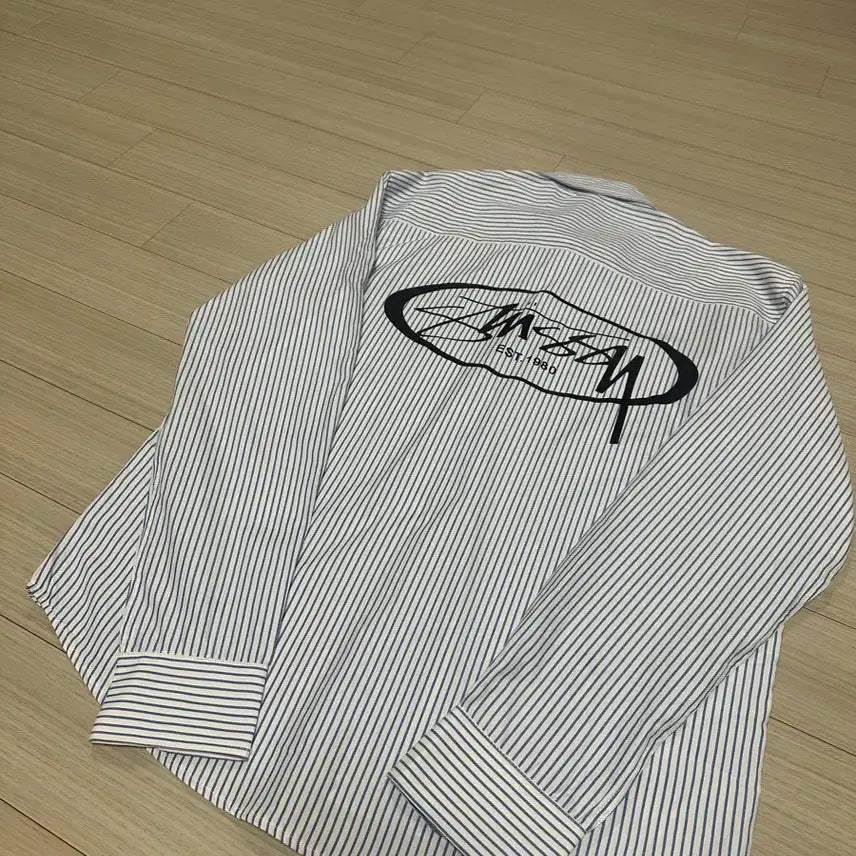 [BUNJANG] STUSH Logo Striped Shirt / 로고 셔츠