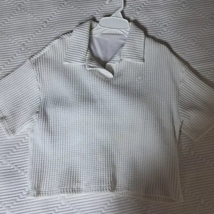 [BUNJANG] Ar Nouveau Waffle Knit No-Bra Half-Sleeve Polo Shirt / (O.O O.O/아르누보) 와플짜임 노브라 반팔 카라티