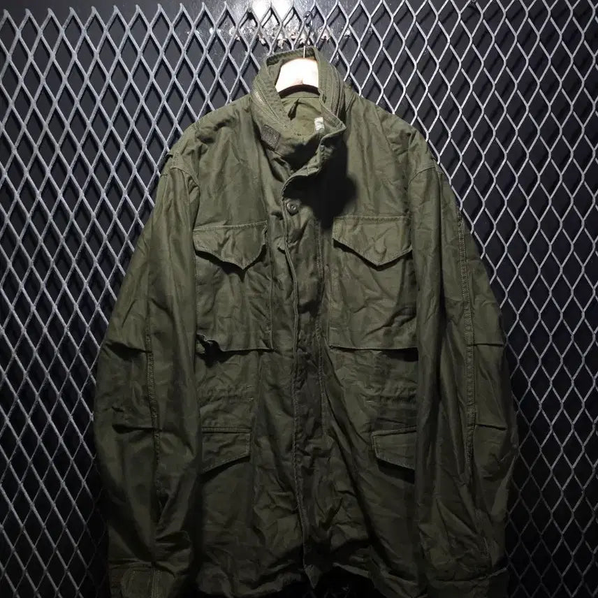 [BUNJANG] US Military M-65 Field Jacket - Size M / 미군 m65 필드자켓 M