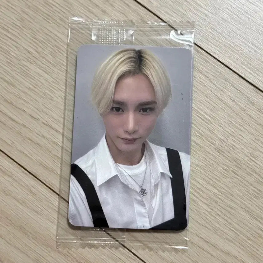 [BUNJANG] DARKBEAM Rune We Love You Ktown4u Cafe Event POB Photocard / 다크비 룬 위럽유 케타포 카페 이벤트 미공포 특전 포카