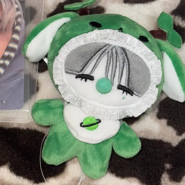 [BUNJANG] BOYNEXTDOOR Lee Han 'Suspicious Neighbor' 10cm Doll / 보넥도 이한 토한이 신선한 옆집 (수상한 옆집) 10cm 인형 양도