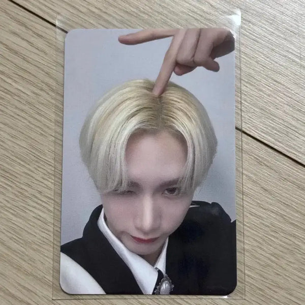 [BUNJANG] Darkbee Rune We Love You Said Me.star Cherry Kiss Version POB Photocard / 다크비 룬 위럽유 말했잖아 메이크스타 체리피스 버전 미공포 특전 포카