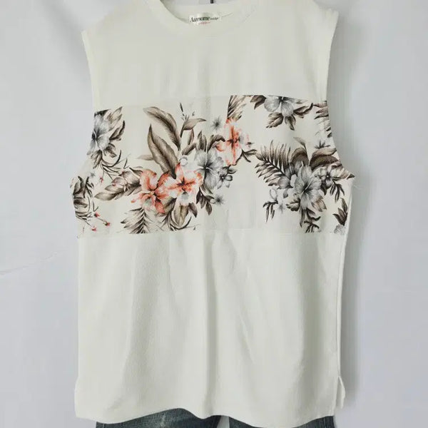 [BUNJANG] Women's Sleeveless T-Shirt Ivory Floral Loose Fit / 여성 플라워 민소매 티셔츠 아이보리 루즈핏 데일리룩